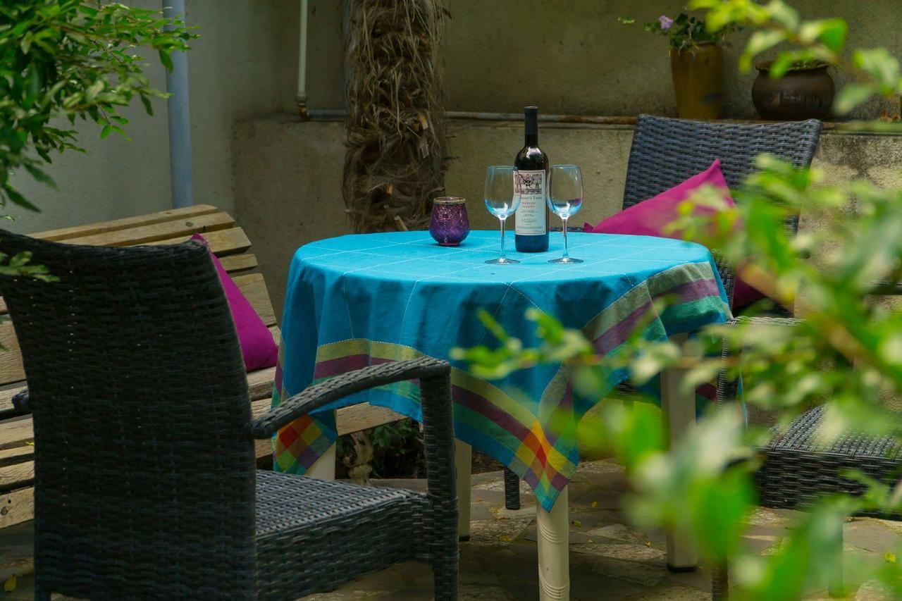 4Bd Appartaments With Cozy Garden Τυφλίδα Εξωτερικό φωτογραφία